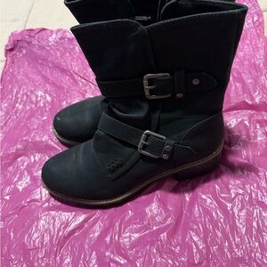 Global Win Black Combat Boots